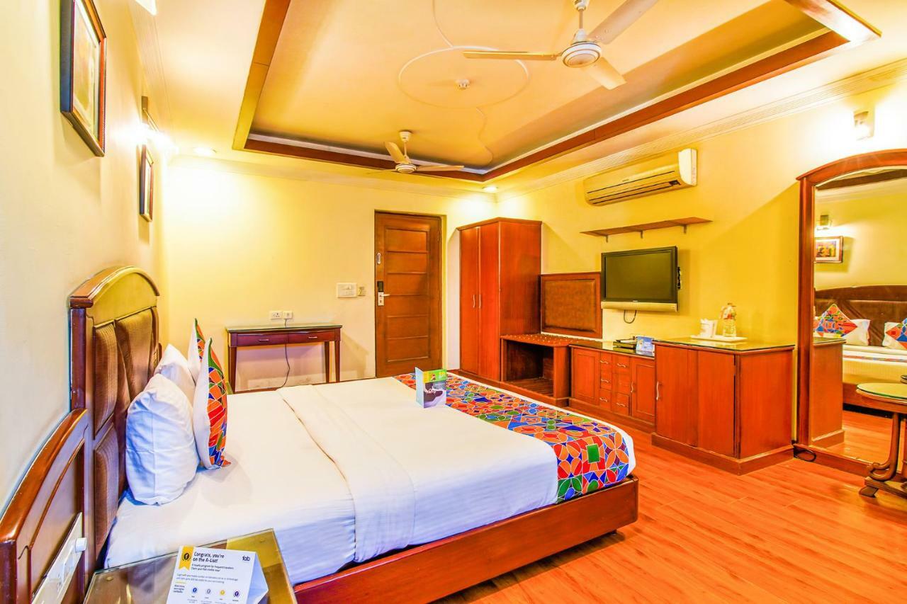 Fabhotel Stay Residency Új-Delhi Kültér fotó